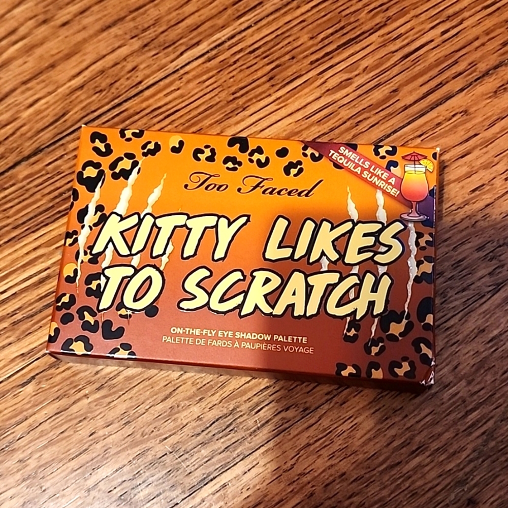 Too Faced Kitty Likes To Scratch Eyeshadow Palette